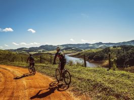 Essential Gear Every Mountain Biker Needs
